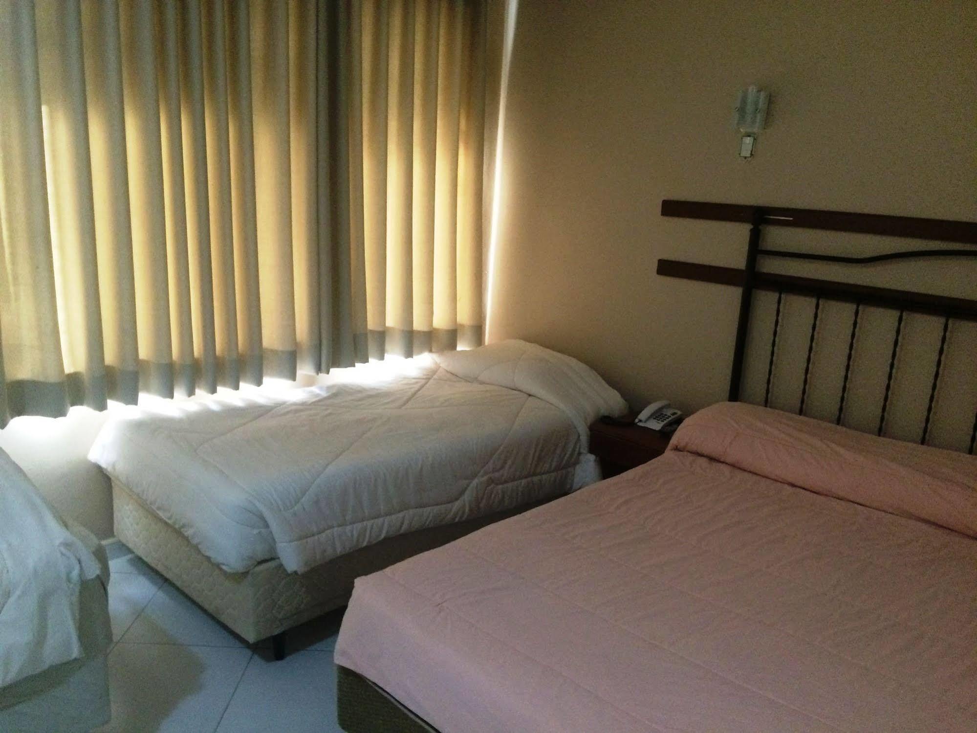 Hotel Novo Biarritz Copacabana Rio de Janeiro Buitenkant foto